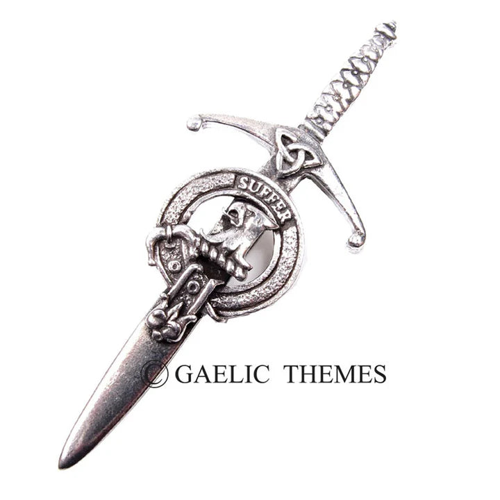 Scottish Family Name Clan Kilt Pin   Grant - MacThomas