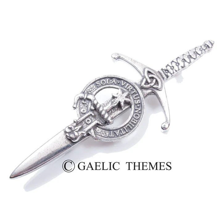 Scottish Family Name Clan Kilt Pin   Grant - MacThomas