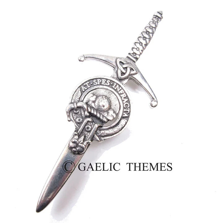 Scottish Family Name Clan Kilt Pin   Grant - MacThomas