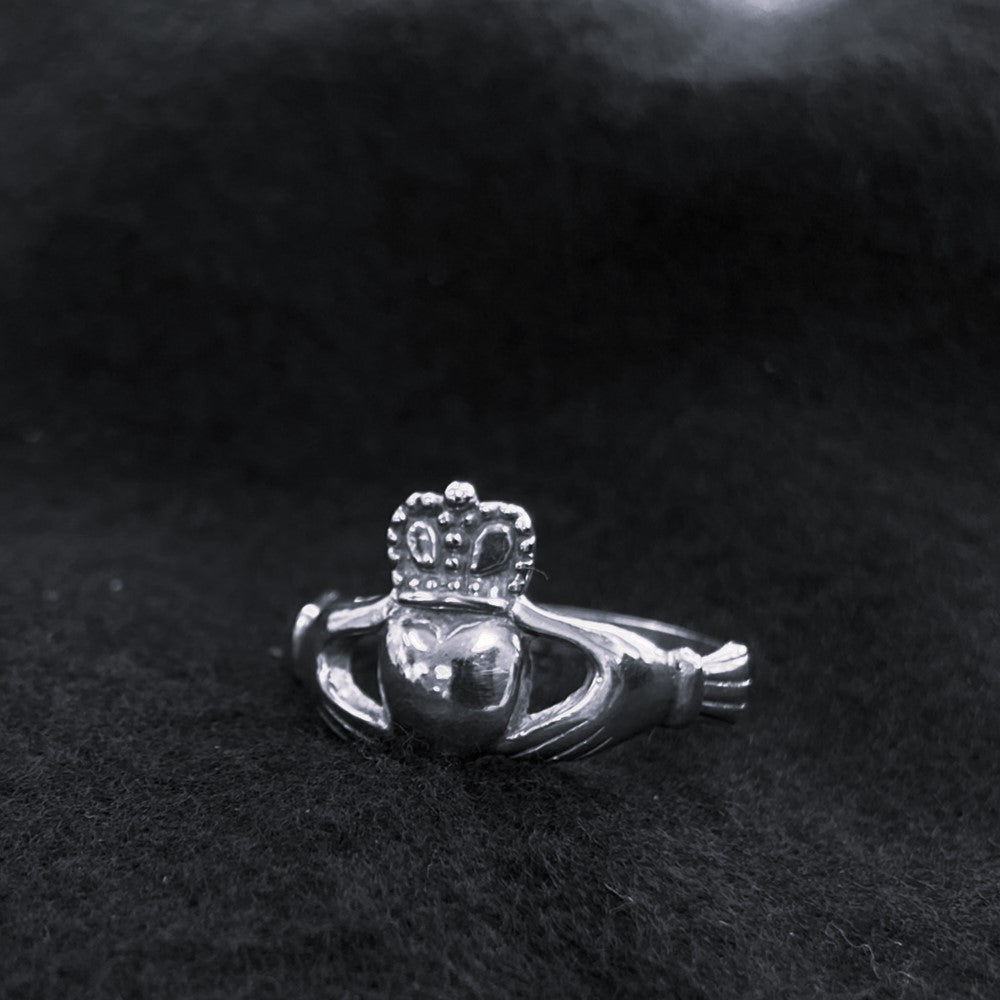 Regal Crown Claddagh Ring