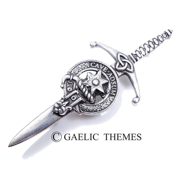 Scottish Family Name Clan Kilt Pin   Grant - MacThomas