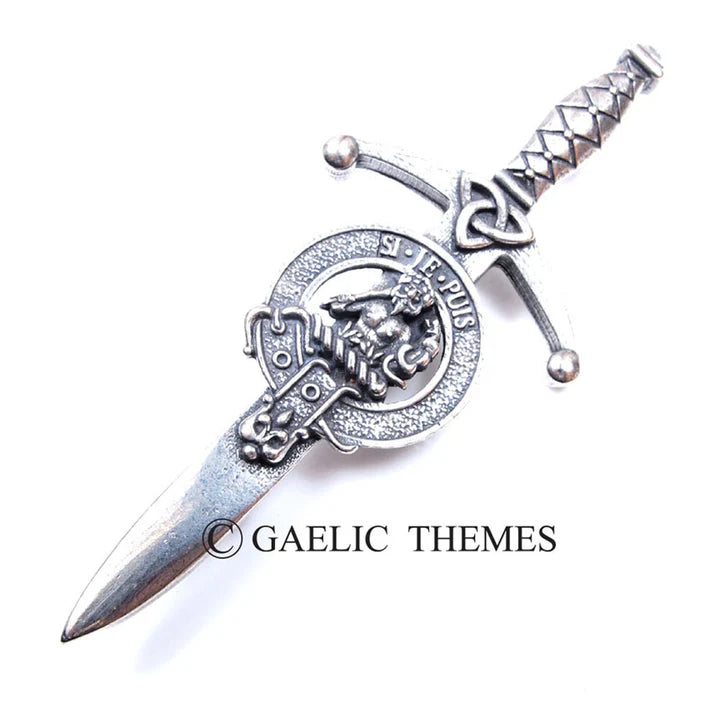 Scottish Family Name Clan Kilt Pin   Grant - MacThomas