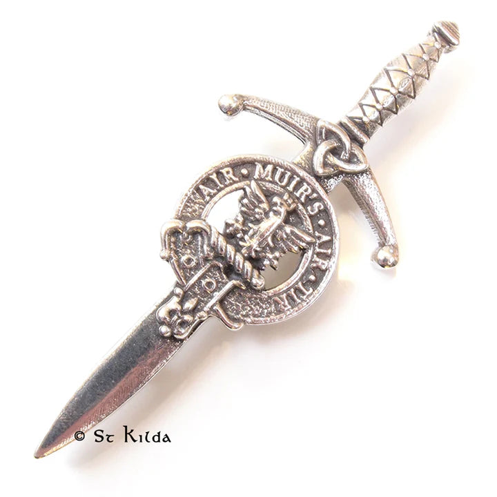 Scottish Family Name Clan Kilt Pin   Grant - MacThomas
