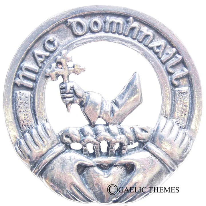 Irish Clan Family Name Cap Badge