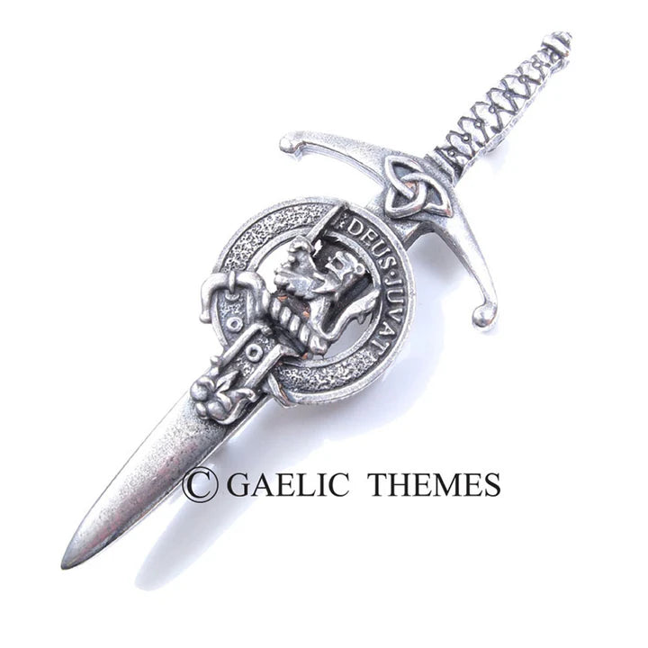 Scottish Family Name Clan Kilt Pin   Grant - MacThomas