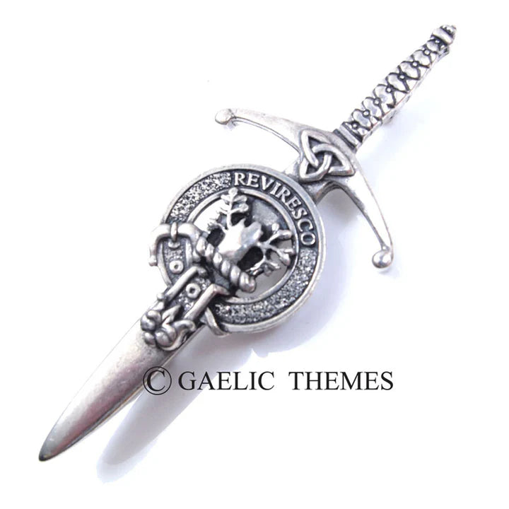 Scottish Family Name Clan Kilt Pin   Grant - MacThomas
