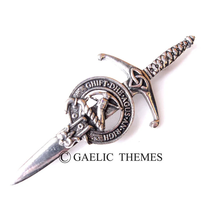 Scottish Family Name Clan Kilt Pin   Grant - MacThomas