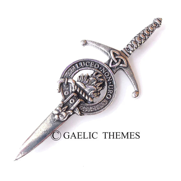 Scottish Family Name Clan Kilt Pin   Grant - MacThomas