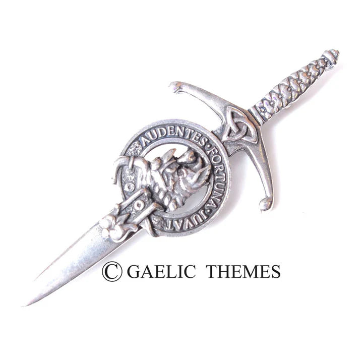 Scottish Family Name Clan Kilt Pin   Grant - MacThomas