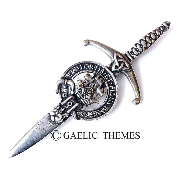Scottish Family Name Clan Kilt Pin   Grant - MacThomas
