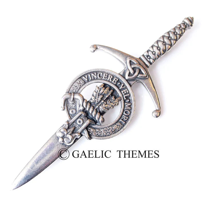 Scottish Family Name Clan Kilt Pin   Grant - MacThomas