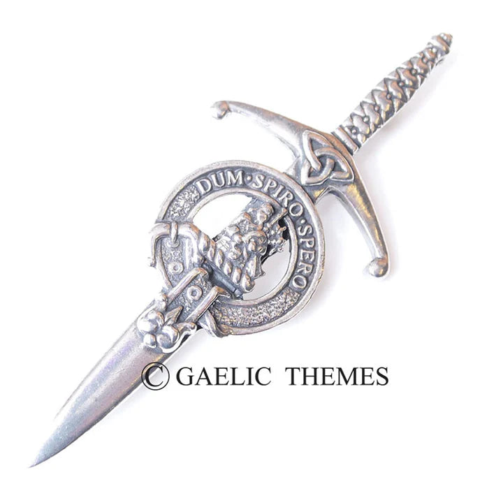 Scottish Family Name Clan Kilt Pin   Grant - MacThomas