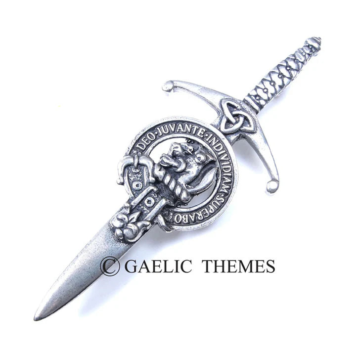 Scottish Family Name Clan Kilt Pin   Grant - MacThomas