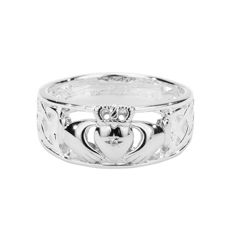 Claddagh Diamond Tapered Ring