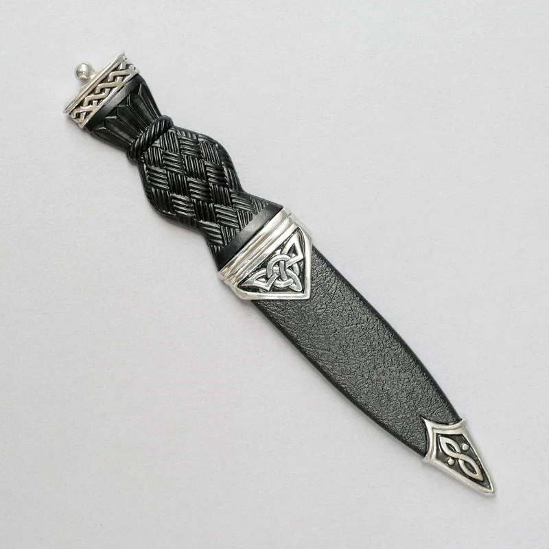 Celtic Polished Sgian Dubh With Plain Top