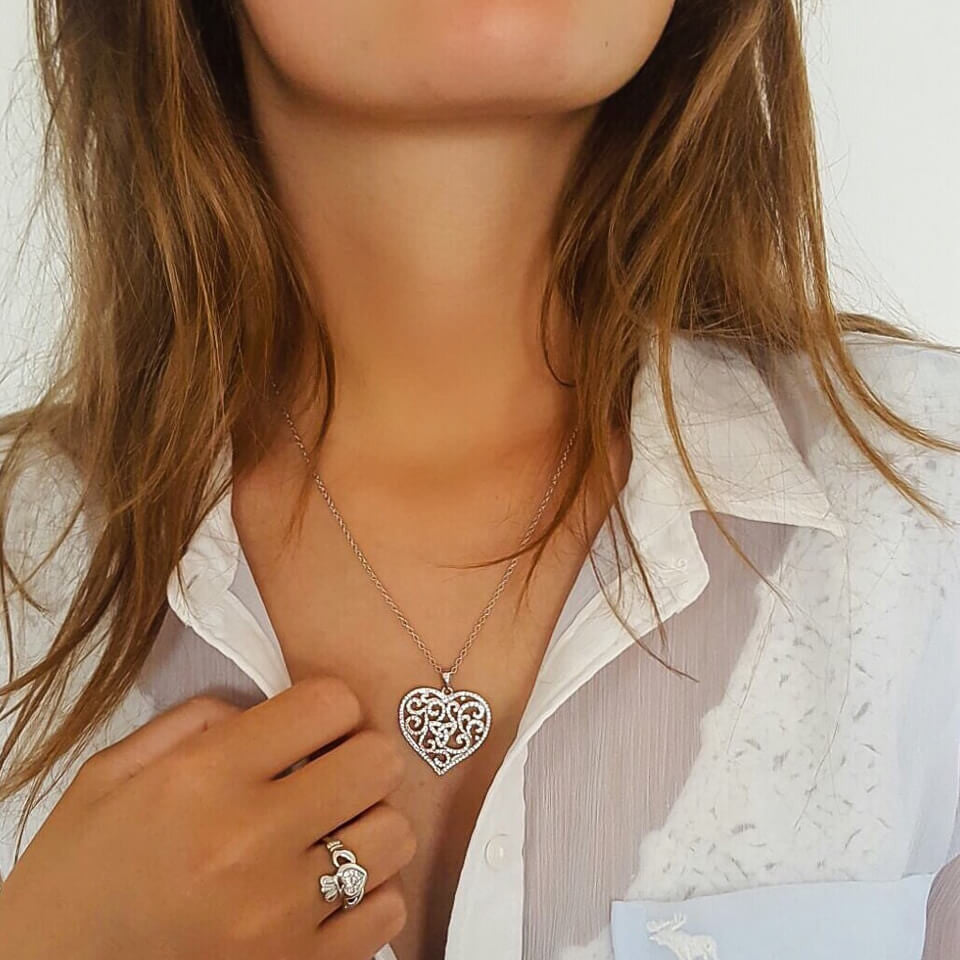 Claddagh Pave Set Ladies Ring